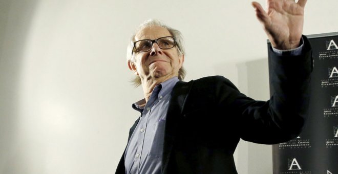 El director británico Ken Loach, durante el encuentro mantenido con público en la Academia de Cine de Madrid.- EFE