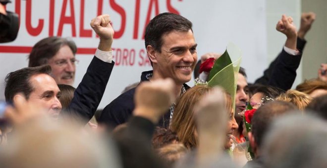 El ex secretario general del PSOE Pedro Sánchez, durante un acto público con militantes y simpatizantes en Calasparra (Murcia).- EFE