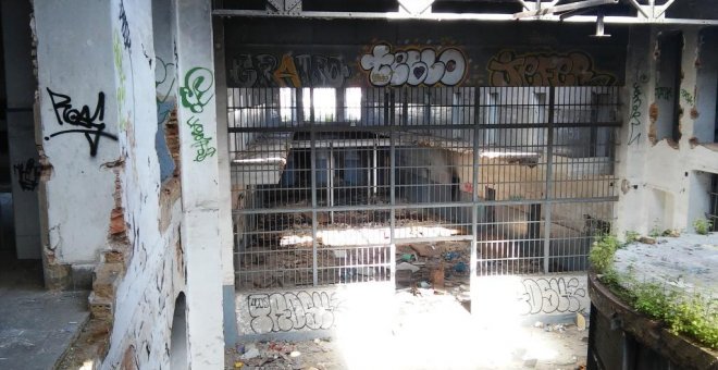 Estado en el que se encuentran las instalaciones de la vieja cárcel de Huelva. RAFAEL MORENO