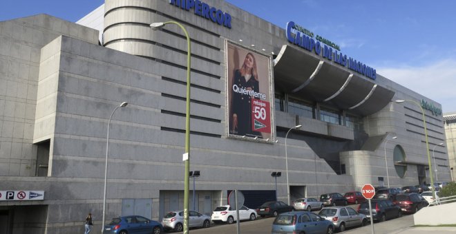 Vista del centro comercial Campo de las Naciones de El Corte Inglés, en Madrid. EFE/Chema Angullo