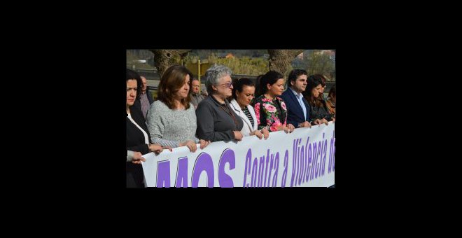El consistorio ha decretado un minuto de silencio por la víctima / Ayuntamiento de Mos