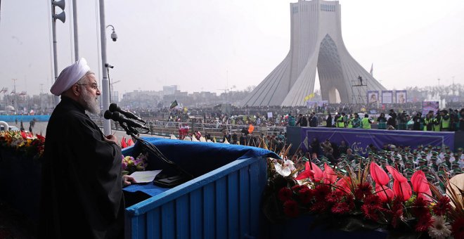 El presidente de Iran, Hassan Rouhani, habla durante el acto de celebración de la Revolución Islámica de 19790, en Tehrran. REUTERS