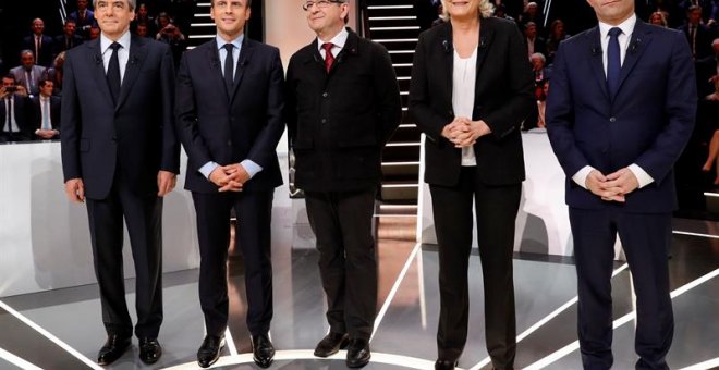 Los candidatos presidenciales de Francia, por el partido de la derecha LR, Francois Fillon; del movimiento "En Marche!", Emmanuel Macron; de la coalición de izquierda "La France insoumise", Jean-Luc Melenchon; por el partido de extrema derecha FN, Marine