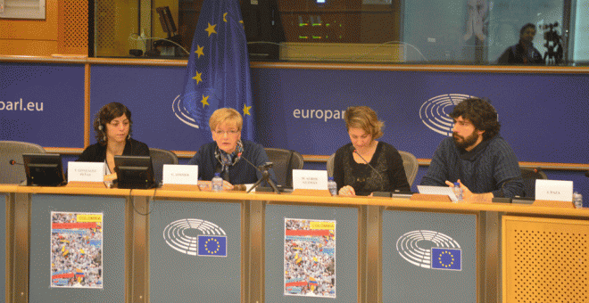 Una delegación de políticos y activistas colombianos ha analizado en el Parlamento Europeo las dificultades que atraviesa el proceso de paz colombiano. GUE/NGL
