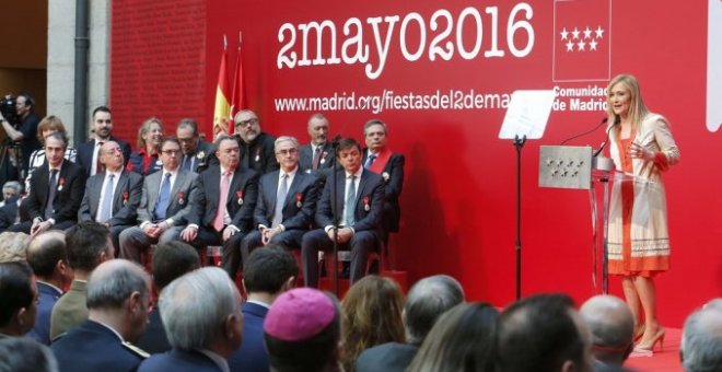 El acto institucional del 2 de mayo en la sede de la Comunidad de Madrid el año pasado.