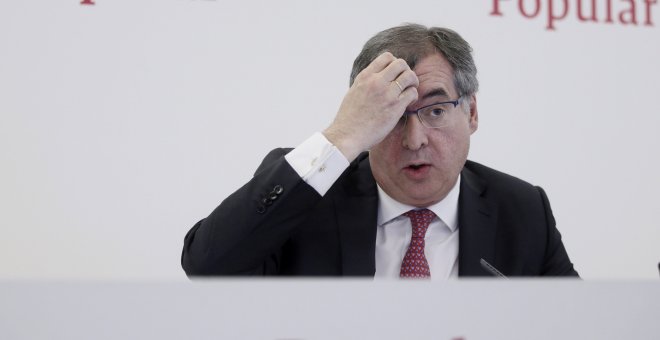 El consejero delegado del Banco Popular, Ignacio Sánchez-Asiaín, durante la rueda de prensa para presenta los resultados del primer trimestre. EFE/Fernando Alvarado