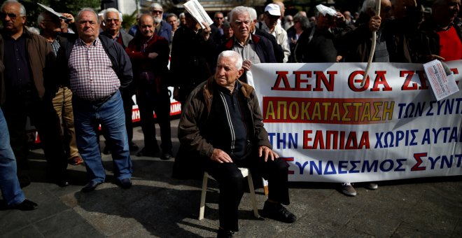 Manifestación de pensionistas en el centro de Atenas. REUTERS/Alkis Konstantinidis
