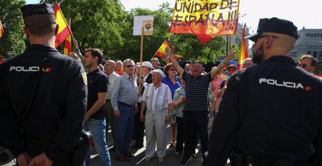 Protesta contra la conferencia de Puigdemont en Madrid /REUTERS