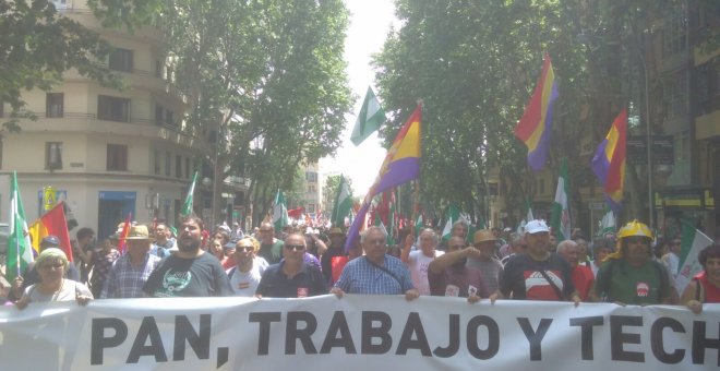 Columna Sur de las Marchas de la Dignidad bajo el lema 'Pan Trabajo y Techo'