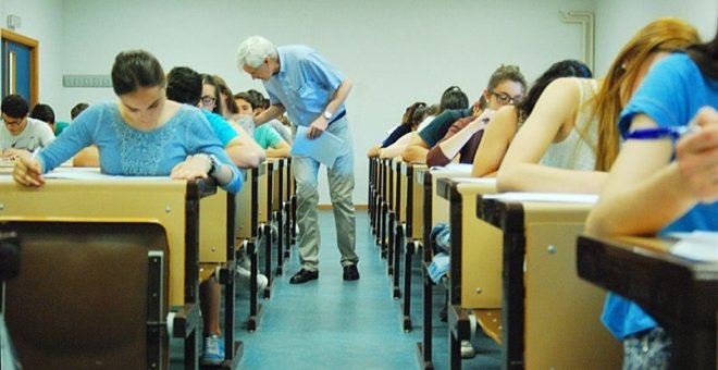 Andalucía bonificará hasta el 99% del coste de la matrícula a los universitarios que aprueben curso