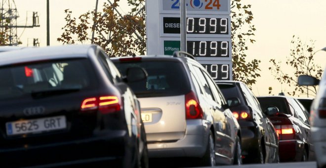 Una gasolinera en Carabanchel (Madrid). EFE