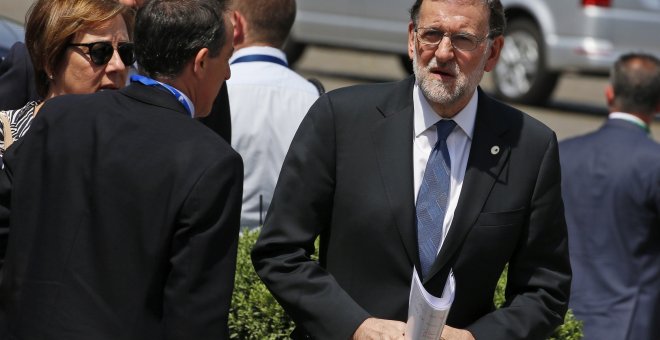 El presidente del Gobierno español, Mariano Rajoy, a su llegada a la reunión de líderes del Partido Popular Europeo (PPE), previa a la cumbre de la UE en Bruselas. EFE/Julien Warnand