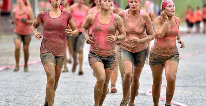 Una carrera de mujeres en Bruselas. /REUTERS