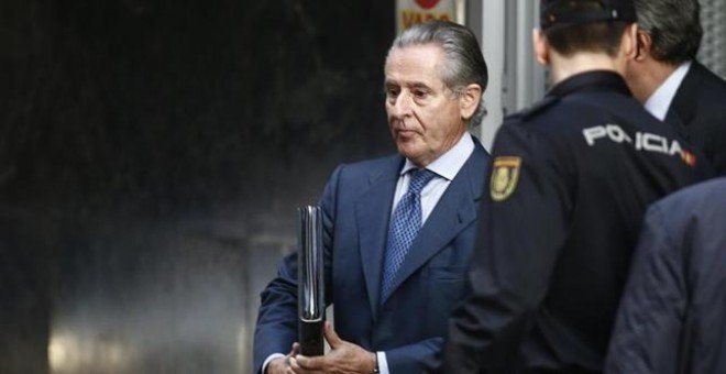 Miguel Blesa tras declarar ante el juez Andreu por las tarjetas Black en 2015 / EUROPA PRESS