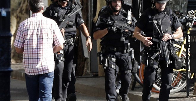 Las imágenes del atentado en Barcelona. / EFE