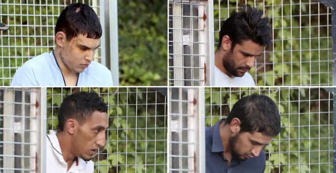 De izq. a der. y de arriba a abajo, los cuatro detenidos en relación con los atentados yihadistas cometidos el jueves pasado en Barcelona y Cambrils: Mohamed Houli Chemlal, Mohamed Alla, Dris Oukabir y Salah El Karib. EFE