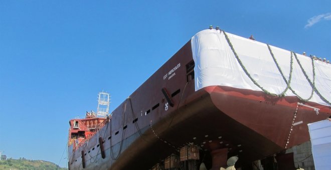 Un barco en construcción en La Naval de Sestao. E.P.