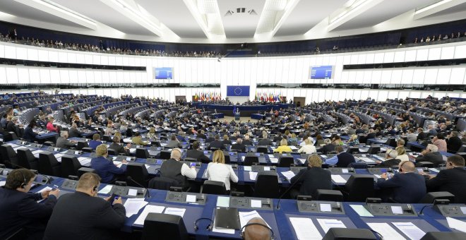 Vista del Pleno del Parlamento Europeo durante la intervención del presidente de la Comisión Europea, Jean-Claude Juncker, en el debate del estado de la Unión, en Estrasburgo. EFE/Mathieu Cugnot