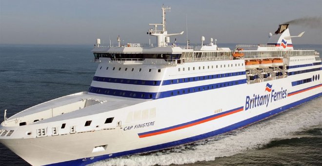 Ferry en el que los inmigrantes pretendían subir como polizones para llegar al Reino Unido /Brittany Ferries