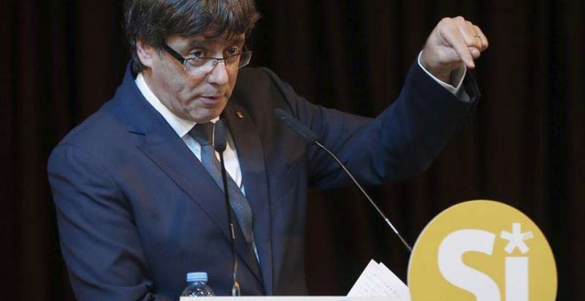 Carles Puigdemont durante un reciente acto en favor del Sí. | ANDREU DALMAU (EFE)