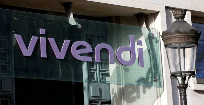 El logo de Vivendi en su sede en París. REUTERS/Charles Platiau