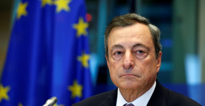 El presidente del BCE, Mario Draghi, en una reciente comparecencia en la Comisión de Asuntos Económicos y Monetarios del Parlamento Europeo. REUTERS/Francois Lenoir