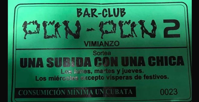 El boleto de un sorteo de una "subida con una chica" por una consumición mínima de un cubata en un pueblo de A Coruña.