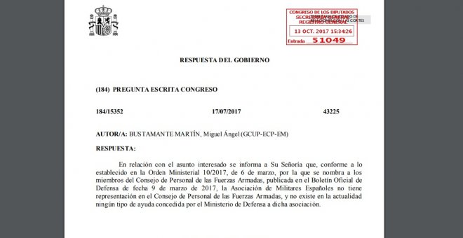 Respuesta del Gobierno al diputado de Unidos Podemos Miguel Ángel Bustamente, en la que le aseguraba que la asociación de militares franquistas no recibe "ningún tipo de ayuda concedida por el Ministerio de Defensa".