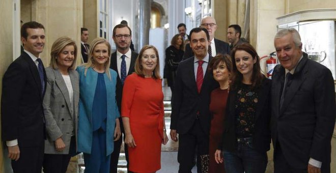 Muchos y conocidos dirigentes del PP arroparon a Martínez-Maillo en su conferencia en Madrid. | EMILIO NARANJO (EFE)