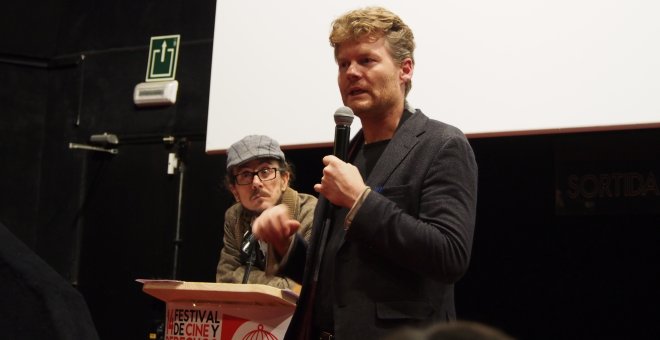 L'ecoomista Austríac Christian Felber, en la cloenda del 14è Festival Internacional de Cinema i Drets Humans de Barcelona. / Queralt Castillo