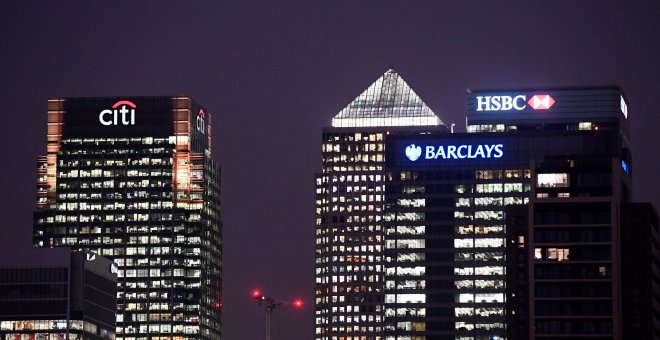 las oficinas de los bancos Citi, Barclays, y HSBC en Canary Wharf, el distrrito financiero de Londres. REUTERS/Toby Melville
