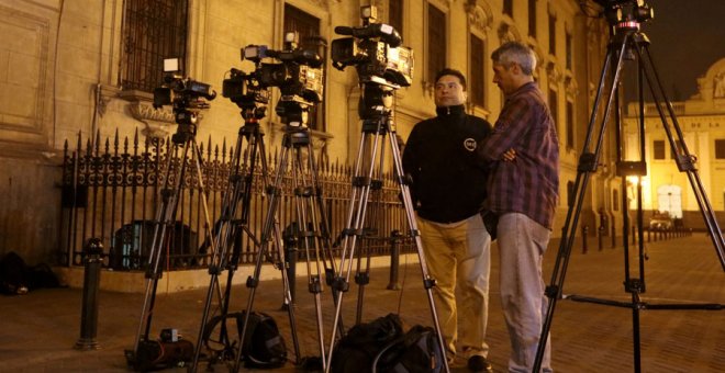 Periodistas en Lima (Perú), hace unos días. REUTERS/Guadalupe Pardo