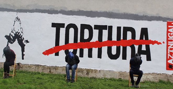 #TorturarikEz Mural contra la tortura en Burlata (Navarra)