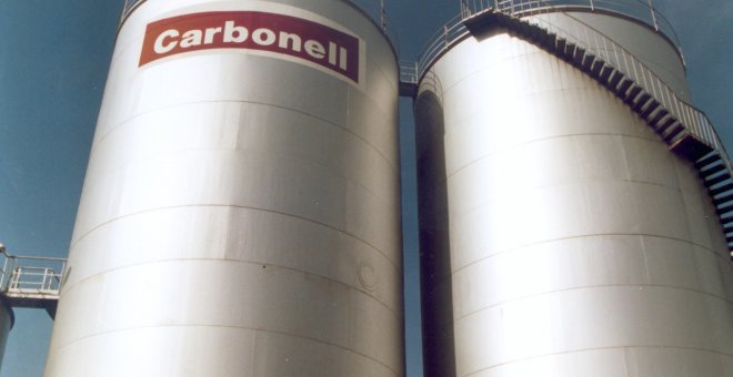 Depósitos de aceite de Carbonell, una de las principales marcas de Deoleo.