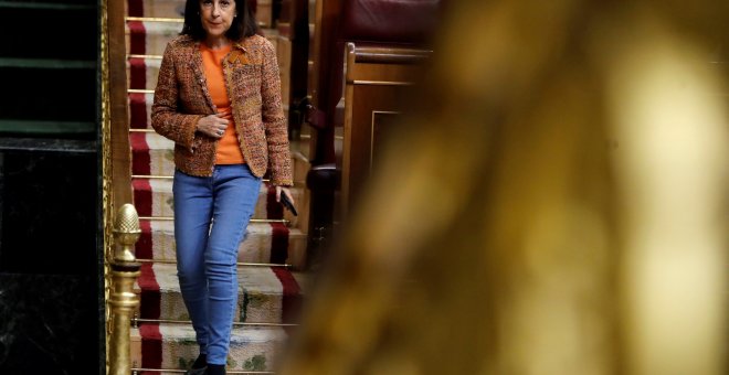 La portavoz del PSOE Margarita Robles, durante su intervención en el pleno del Congreso de los Diputados. EFE/Juan Carlos Hidalgo