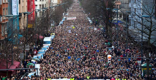 Gigantesca manifestación en Bilbao. | EFE