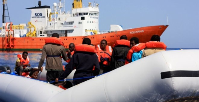 Una operación de rescate del 'Aquarius', fletado por MSF y SOS MÉditerranée.- MSF