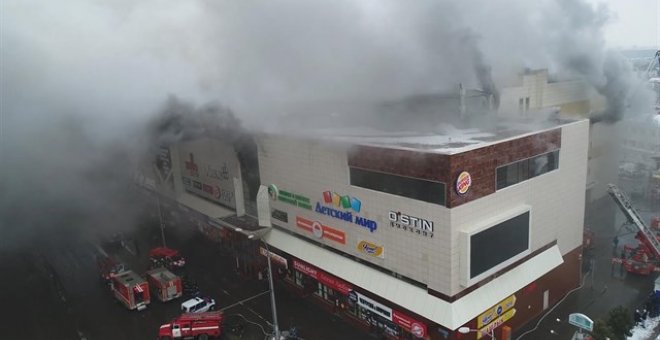 Centro Comercial incendiado en Kemerovo, Rusia.  REUTERS