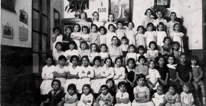 Alumnos en un colegio durante la etapa de la II República.- José Luis Gutierrez, historiador
