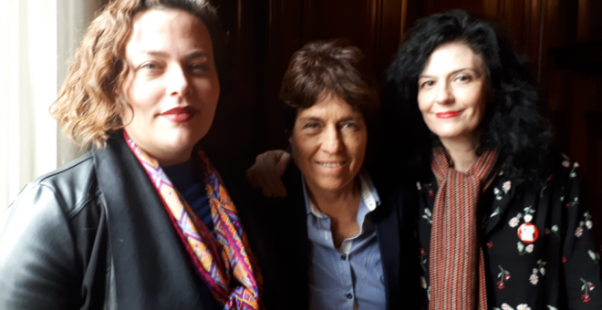 De izquierda a derecha: Jenna Ben-Yehuda, Violeta Barrientos y Susana Blas, esta semana en la Casa de América / Publico-Marisa Kohan