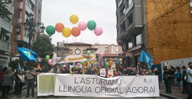 asturiano-oficial