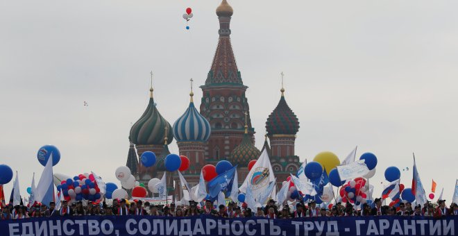 Manifestación del Primero de Mayo en la Plaza Toya de Moscú. REUTERS/Maxim Shemetov