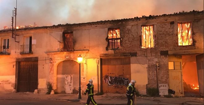 El Palacio de Osuna de Aranjuez, en llamas. 112 COMUNIDAD DE MADRID