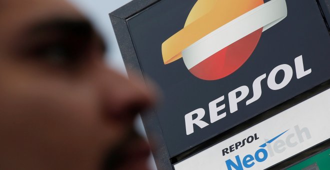 El logo de Repsol en la primera estación de servicio de la petrolera española en la ciudad de México. REUTERS/Carlos Jasso