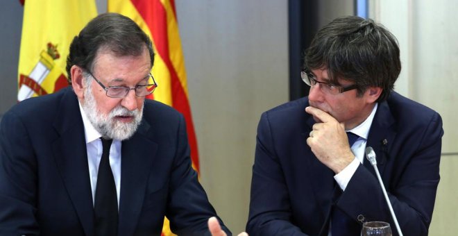 Mariano Rajoy y Carles Puigdemont - EFE