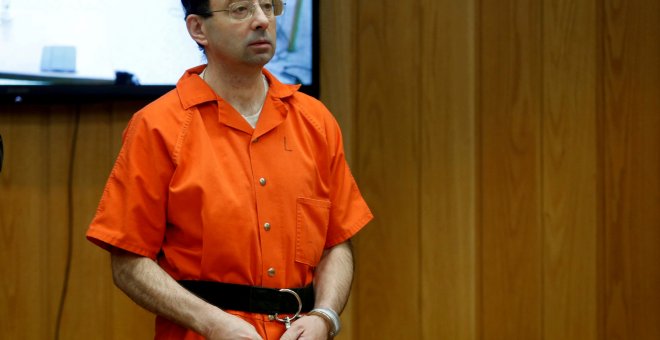 El que fuera médico del equipo olímpico de gimnasia de Estados Unidos, Larry Nassar, durante el juicio. REUTERS/Archivo