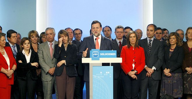 Rueda de prensa de Rajoy sobre Gürtel, en 2009. EFE
