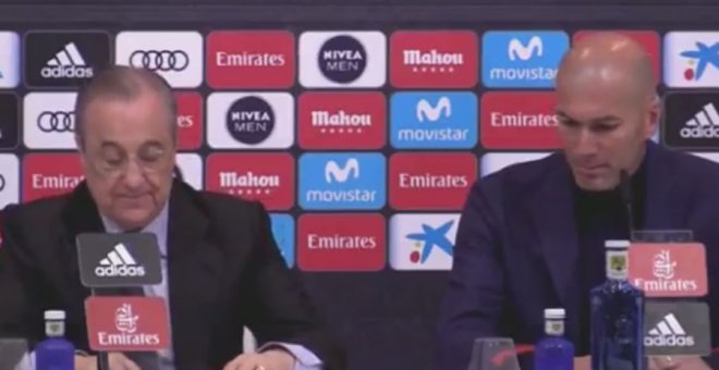 Florentino Pérez y Zidane, durante la rueda de prensa.