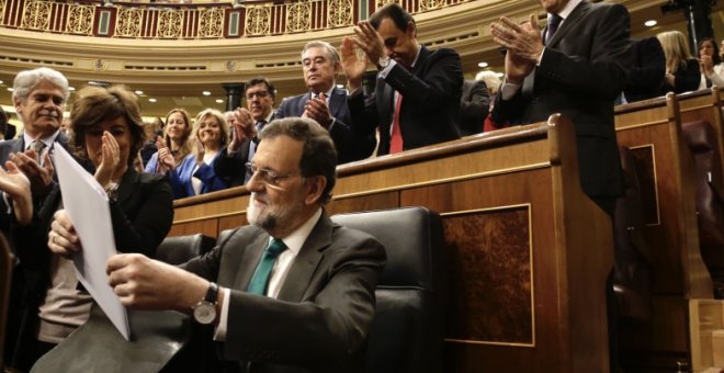 Mariano Rajoy, en su escaño, durante la moción de censura, el 31 de mayo. /VERÓNICA POVEDANO