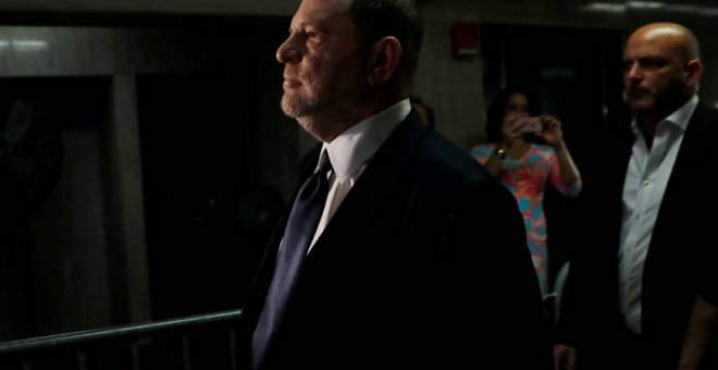 Harvey Weinstein llega al juzgado de Manhattan. (REUTERS)